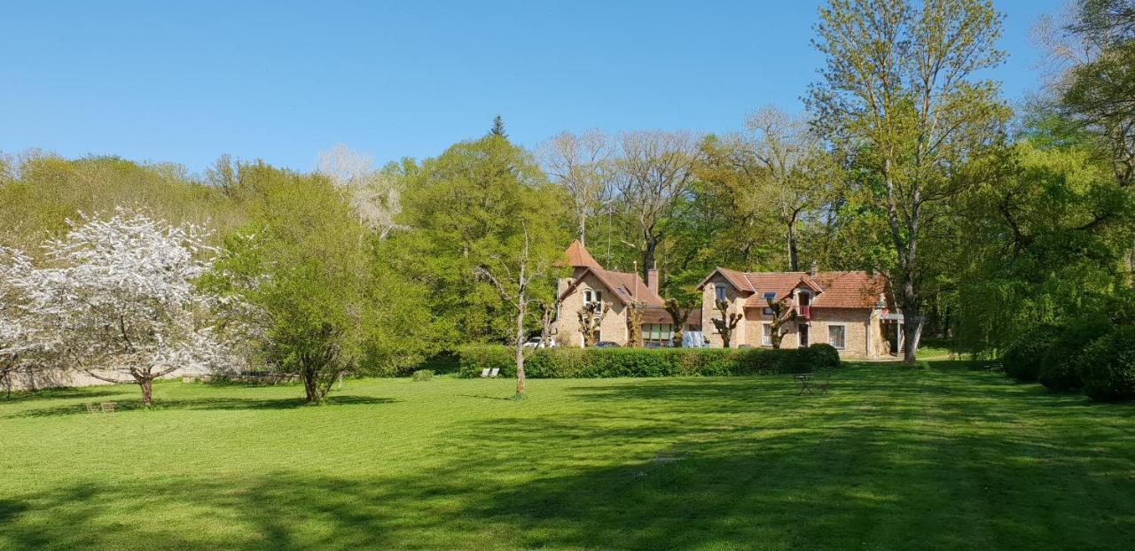 Gite Dans Un Domaine Historique Chevreuse Dış mekan fotoğraf