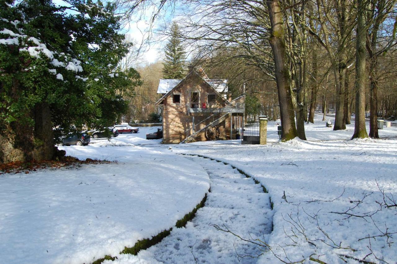 Gite Dans Un Domaine Historique Chevreuse Dış mekan fotoğraf