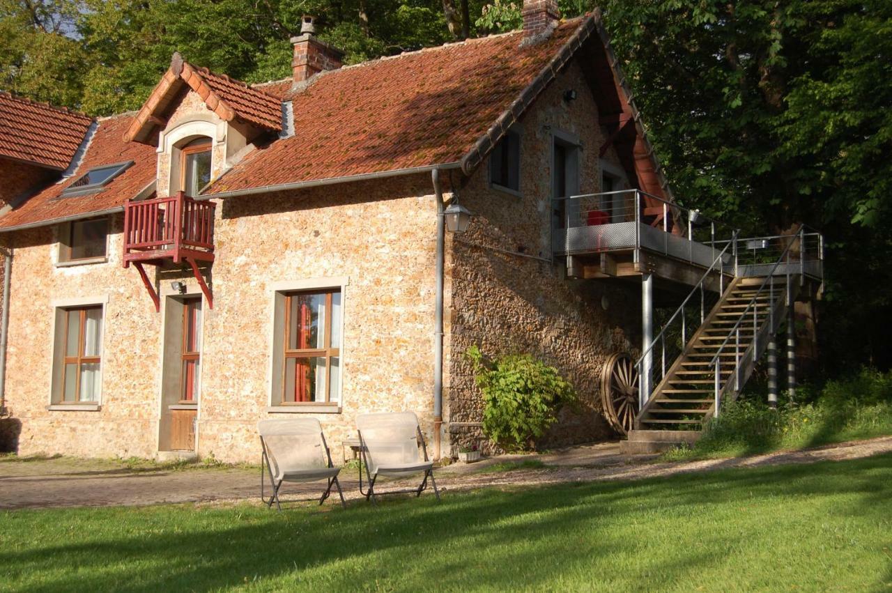 Gite Dans Un Domaine Historique Chevreuse Dış mekan fotoğraf